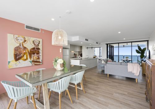 Circle on Cavill 3 Bedroom